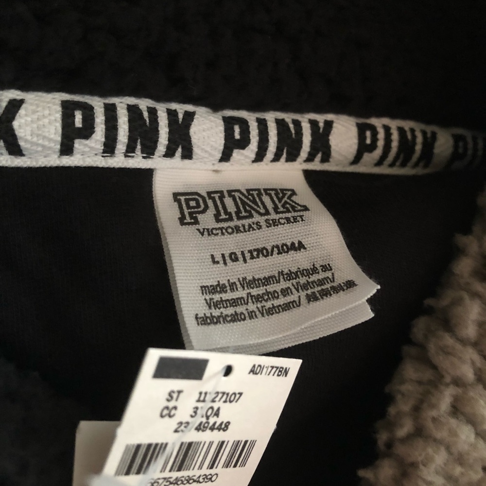 BNWT Pink VS Full Zip Boyfriend Sherpa Jacket - Picture 2 of 7